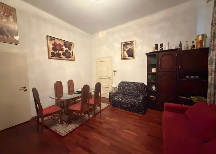 Apartment Opera *