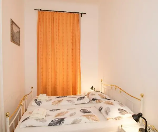 Opera Apartmán
